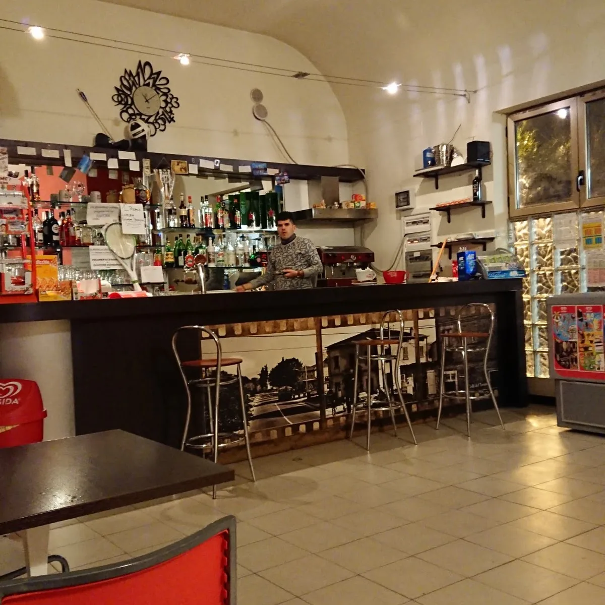 Bocciodromo — Contrada Colle Vaccaro, 1, 63079 Colli del Tronto AP, Italy