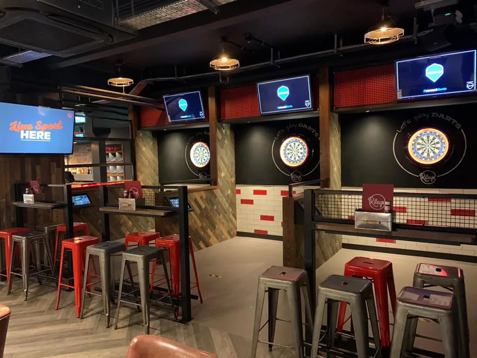 Rileys Sports Bar Swansea gallery 2