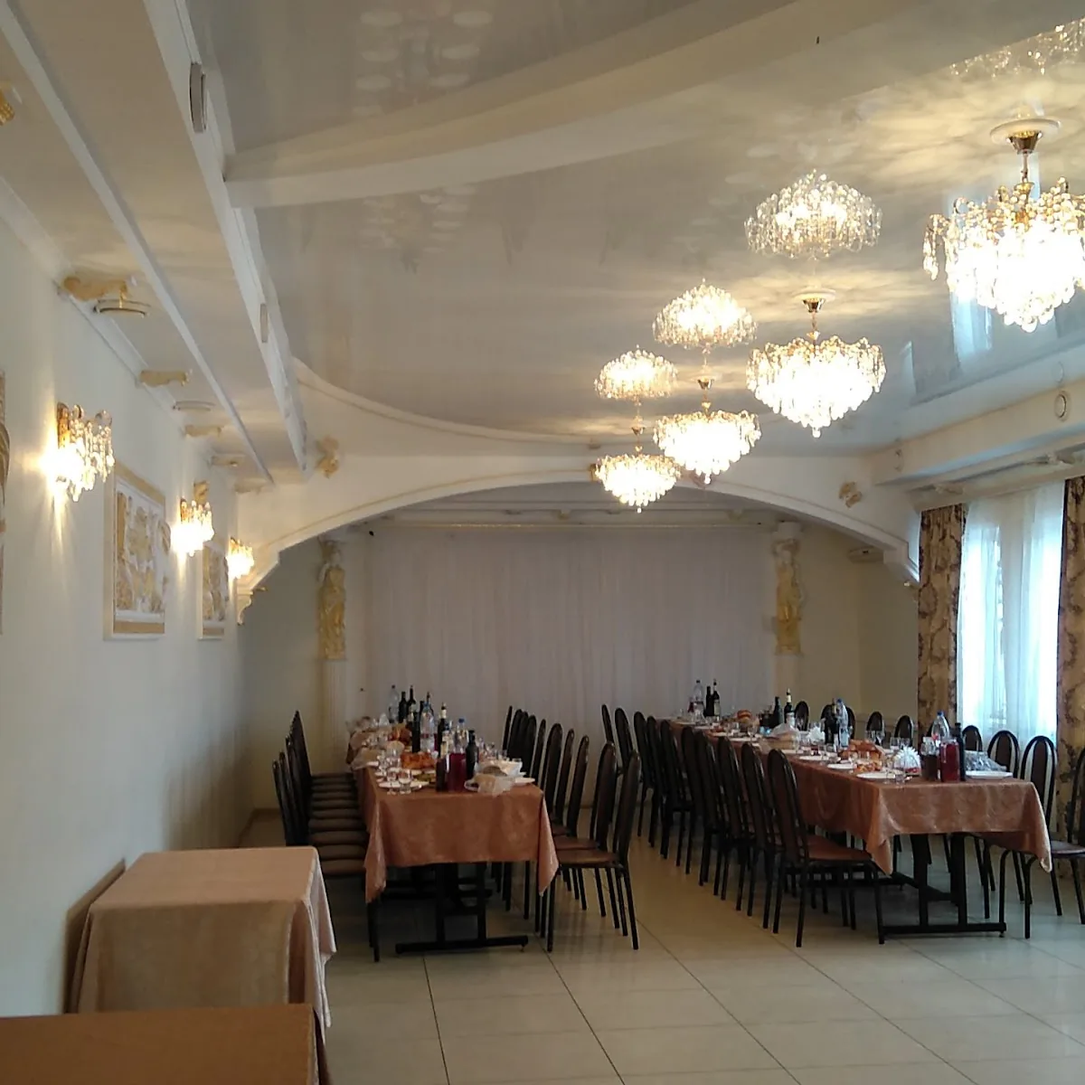 Кафе Горизонт — Ulitsa Bogdana Khmel'nitskogo, 2 u0410, Taganrog, Rostov Oblast, Russia, 347900