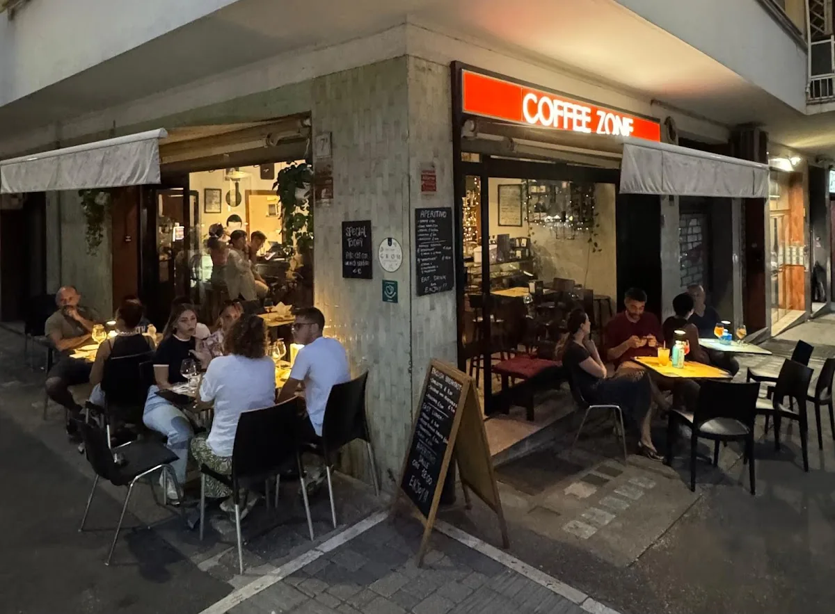 COFFEE BAR gallery 2