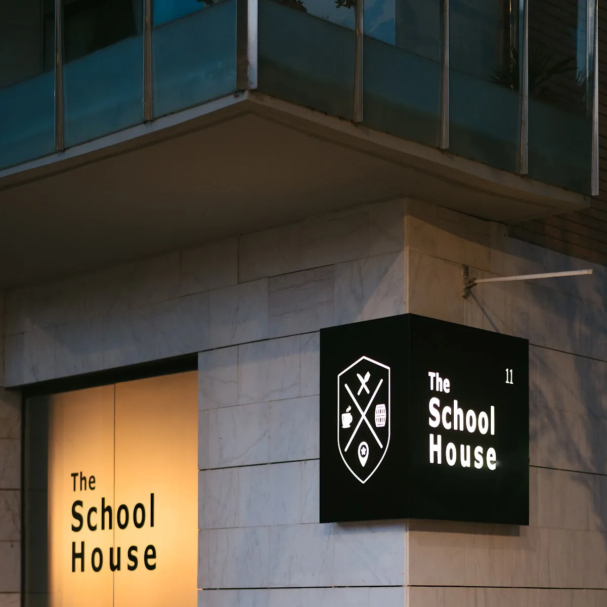 The School House — Carrer Mercu00e8 Rodoreda, 11, 43007 Tarragona, Spain