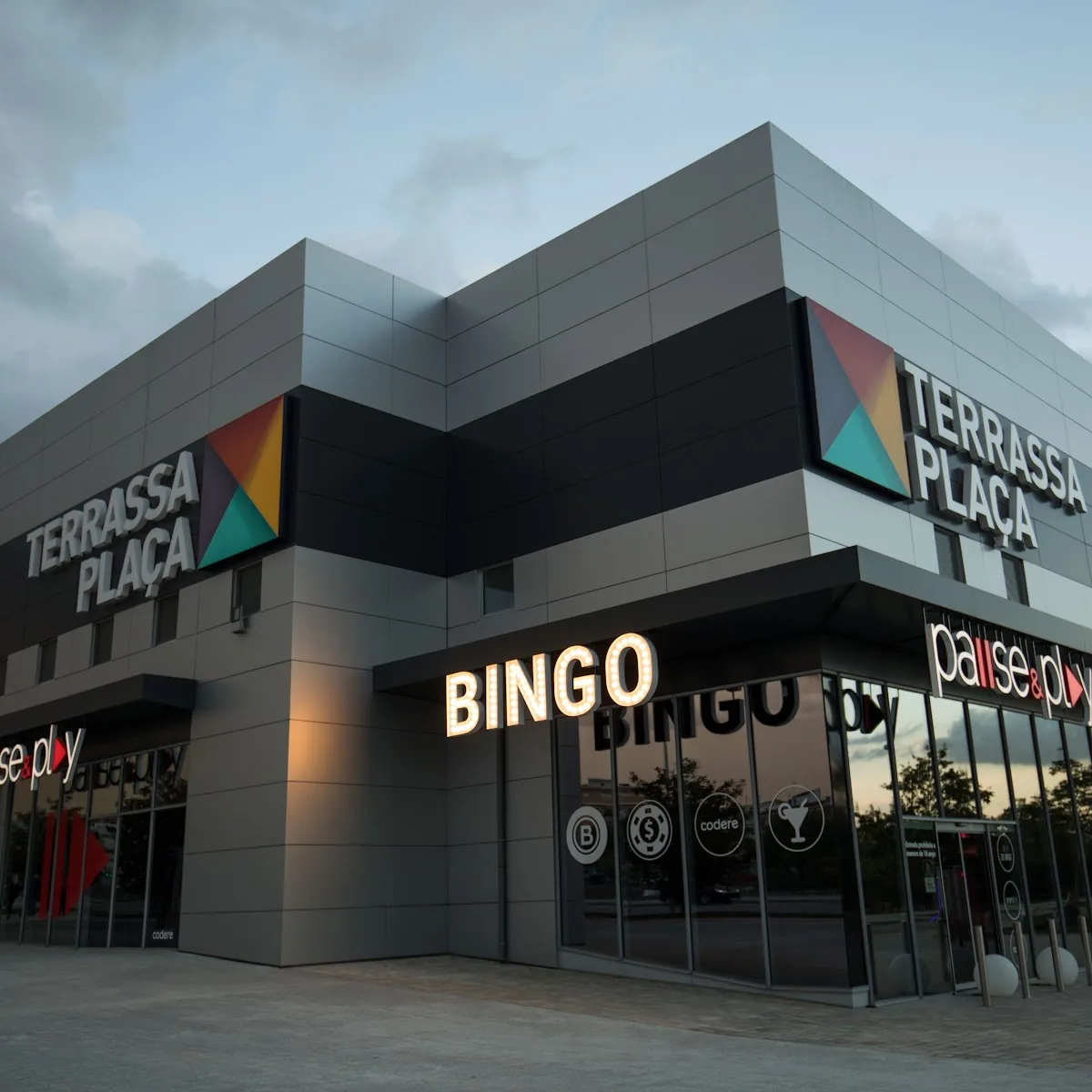 Bingo Pause&Play C.C. Terrassa Plaça — Carrer Cantabria, nu00ba 13, 08227 Terrassa, Barcelona, Spain