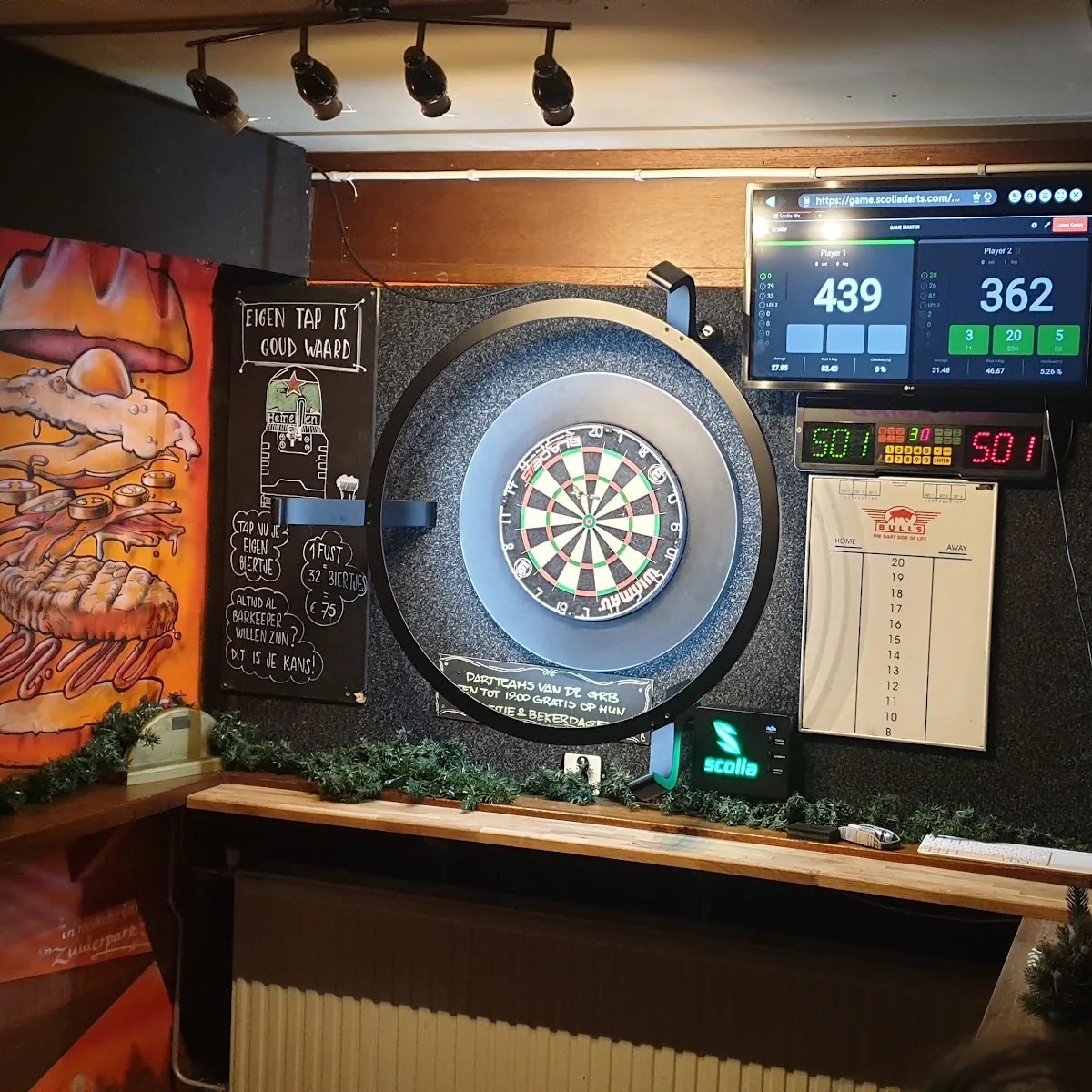 Goudenregenbar — 282, Goudenregenstraat Den, 2565 GE Den Haag, Netherlands