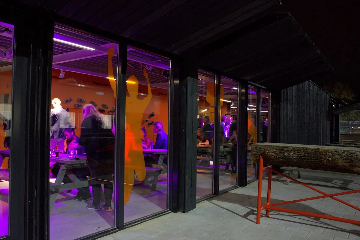 Olympia Sports Bar gallery 3