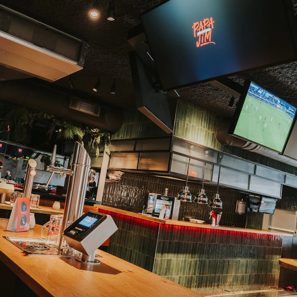 Papa Jim Sportsbar — Paleisring 7, 5038 WD Tilburg, Netherlands
