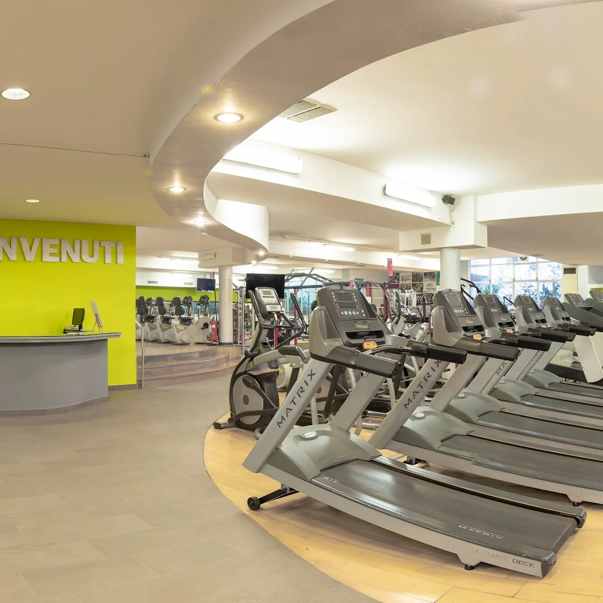 Sporting Palestra & SPA ssdrl — Via Cesare Correnti, 2, 21100 Varese VA, Italy