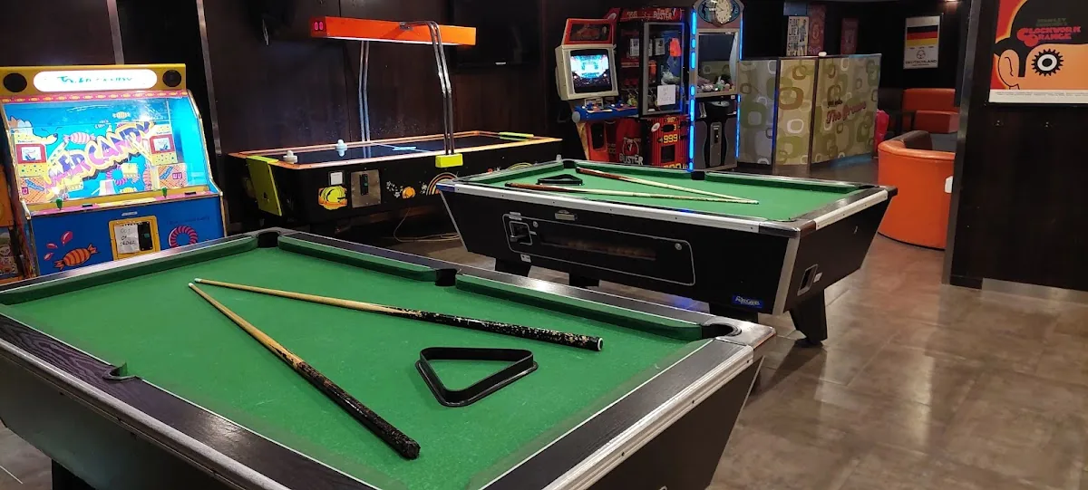 Lucky Jack’s – Bar, Grill & Bowling gallery 3