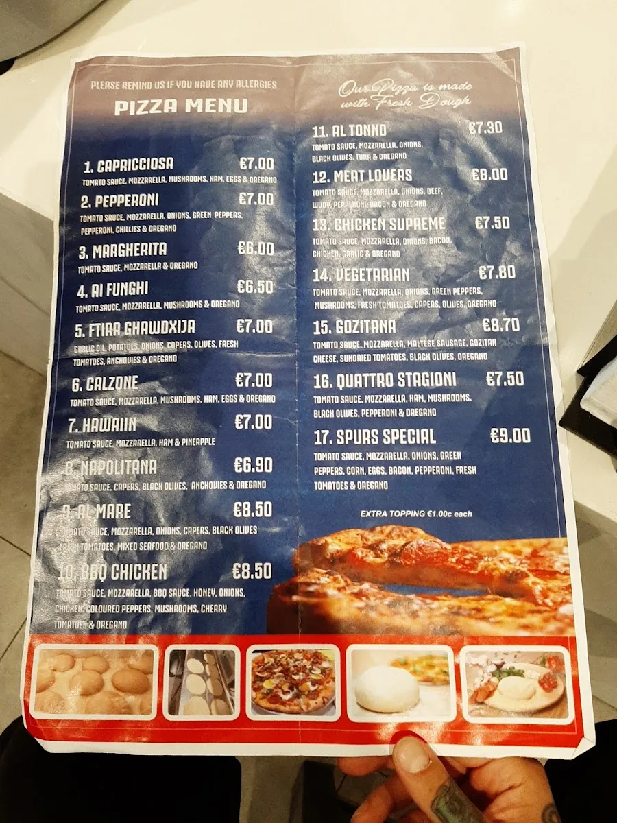 Victoria Hotspurs Sports Bar and Pizzeria gallery 2