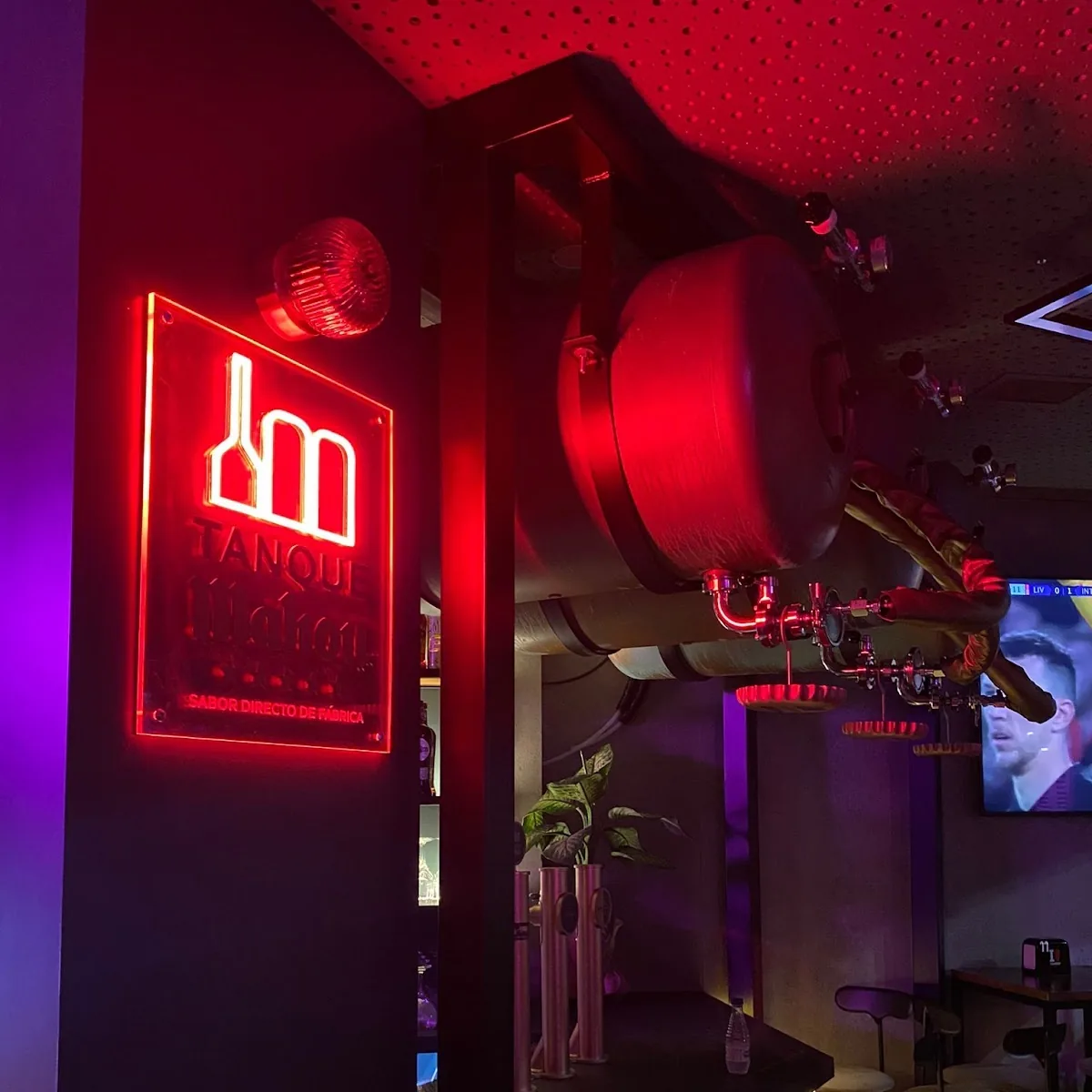 Cafetería Rosa Lía — R. de Rosalu00eda de Castro, 38, Santiago de Vigo, 36201 Vigo, Pontevedra, Spain