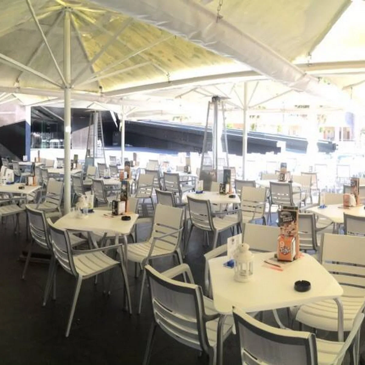 Tablao tapas bar — Centro comercial A Laxe, Ru00faa Cu00e1novas del Castillo, 1, Local 20 Bajo, 36202 Vigo, Pontevedra, Spain