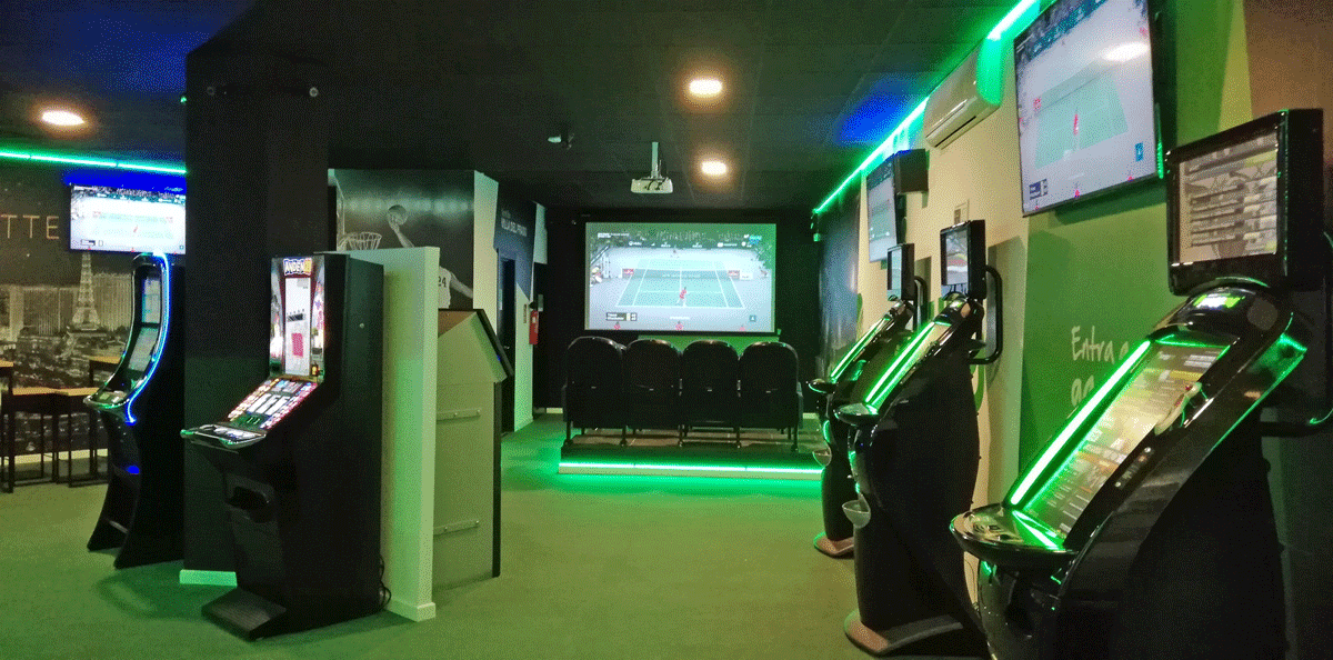 Juegging Villa del Prado gallery 3