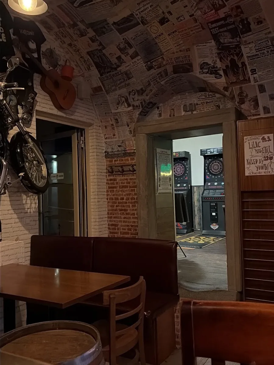 ums Eck Tom´s Pub & Whisky Corner gallery 3