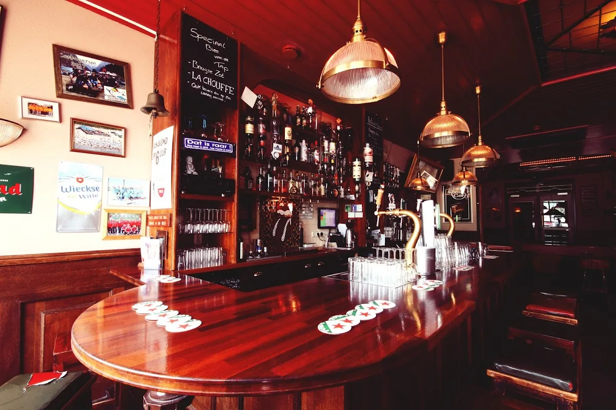 Café Rooie Cor gallery 2