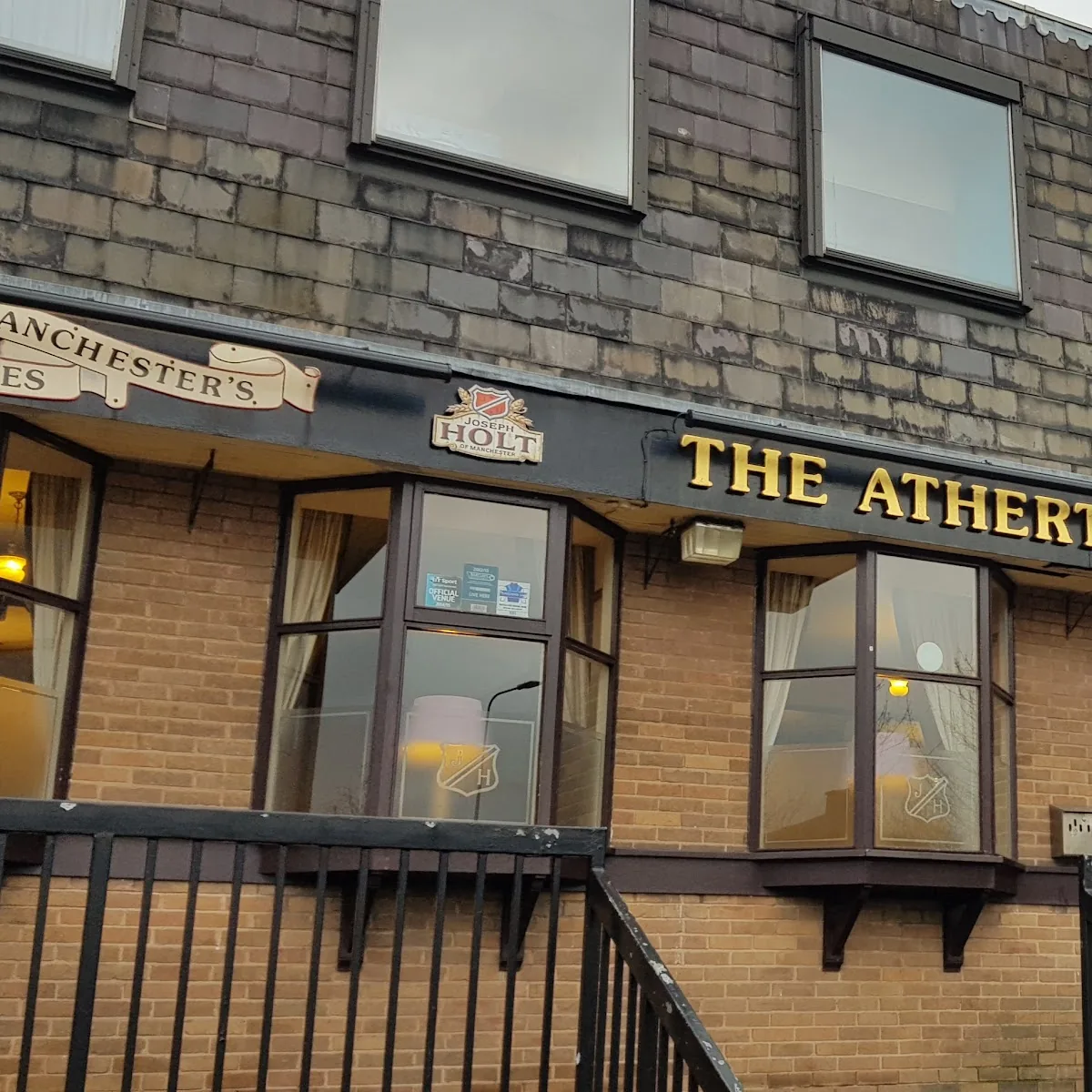 Atherton Arms — 6 Tyldesley Rd, Atherton, Manchester M46 9DD, United Kingdom