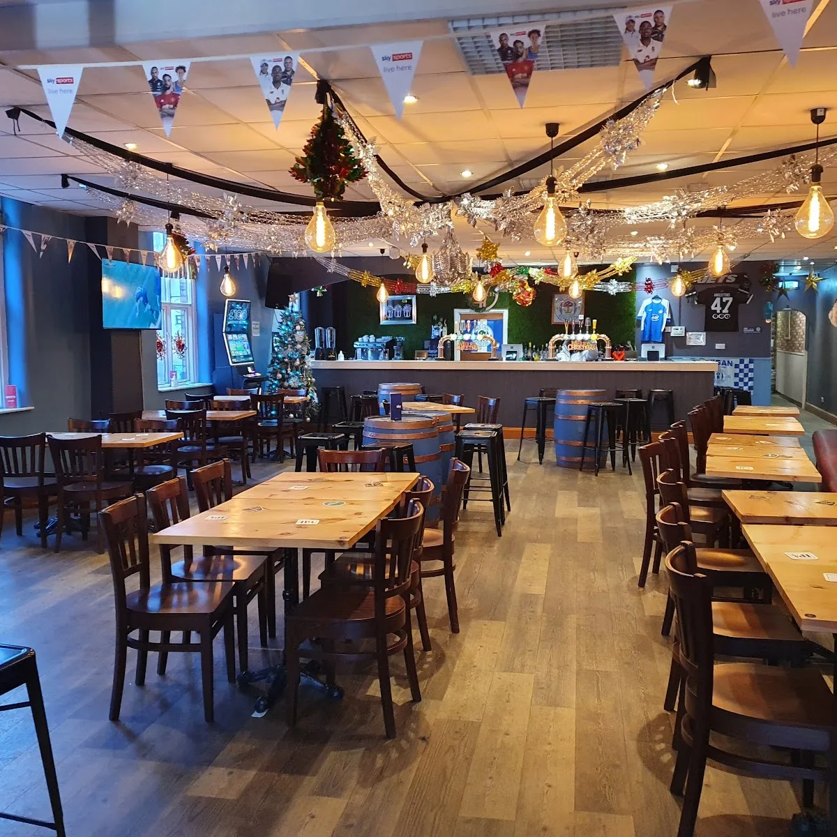 Anderton’s Bar & Kitchen — 17A Wallgate, Wigan WN1 1LD, United Kingdom