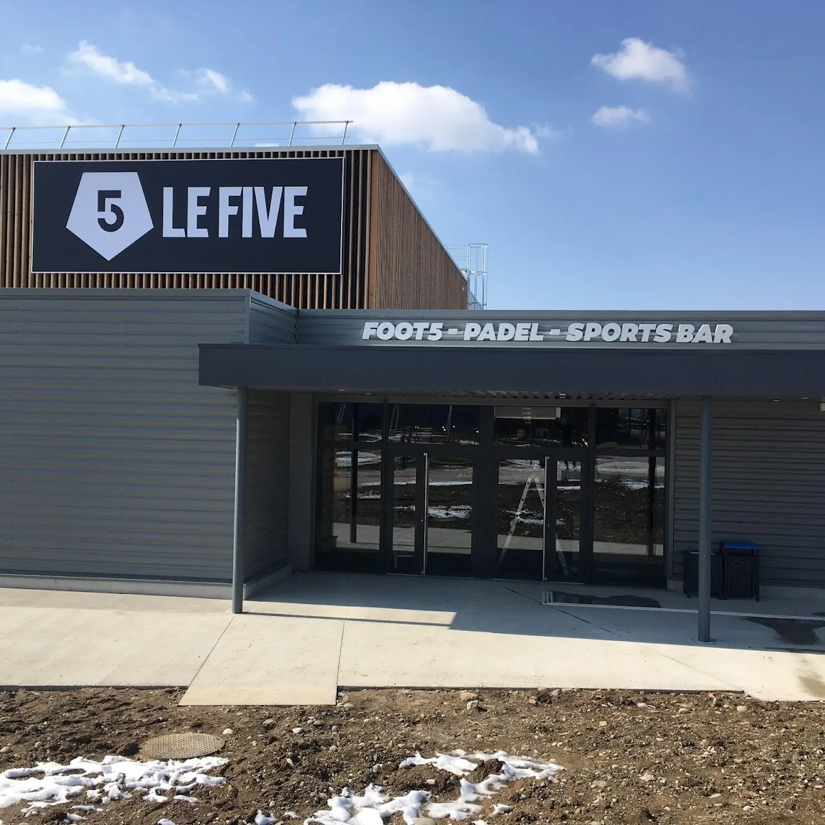 LE FIVE Mulhouse — ZA du carreau Anna, site du Du00e9cathlon Village, 68270 Wittenheim, France