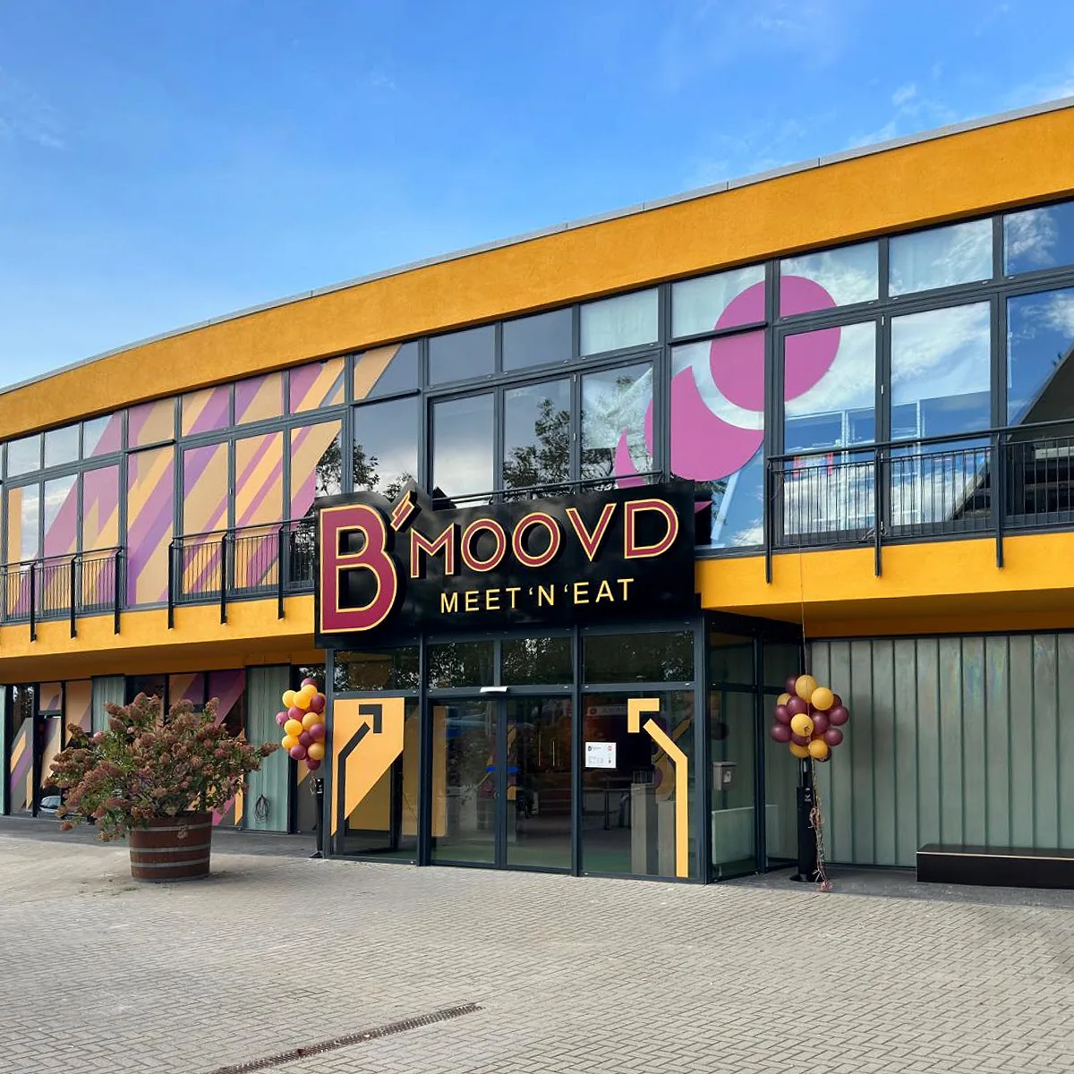 B’moovd Sportsbar & Bowling — Allerpark 7, 38448 Wolfsburg, Germany