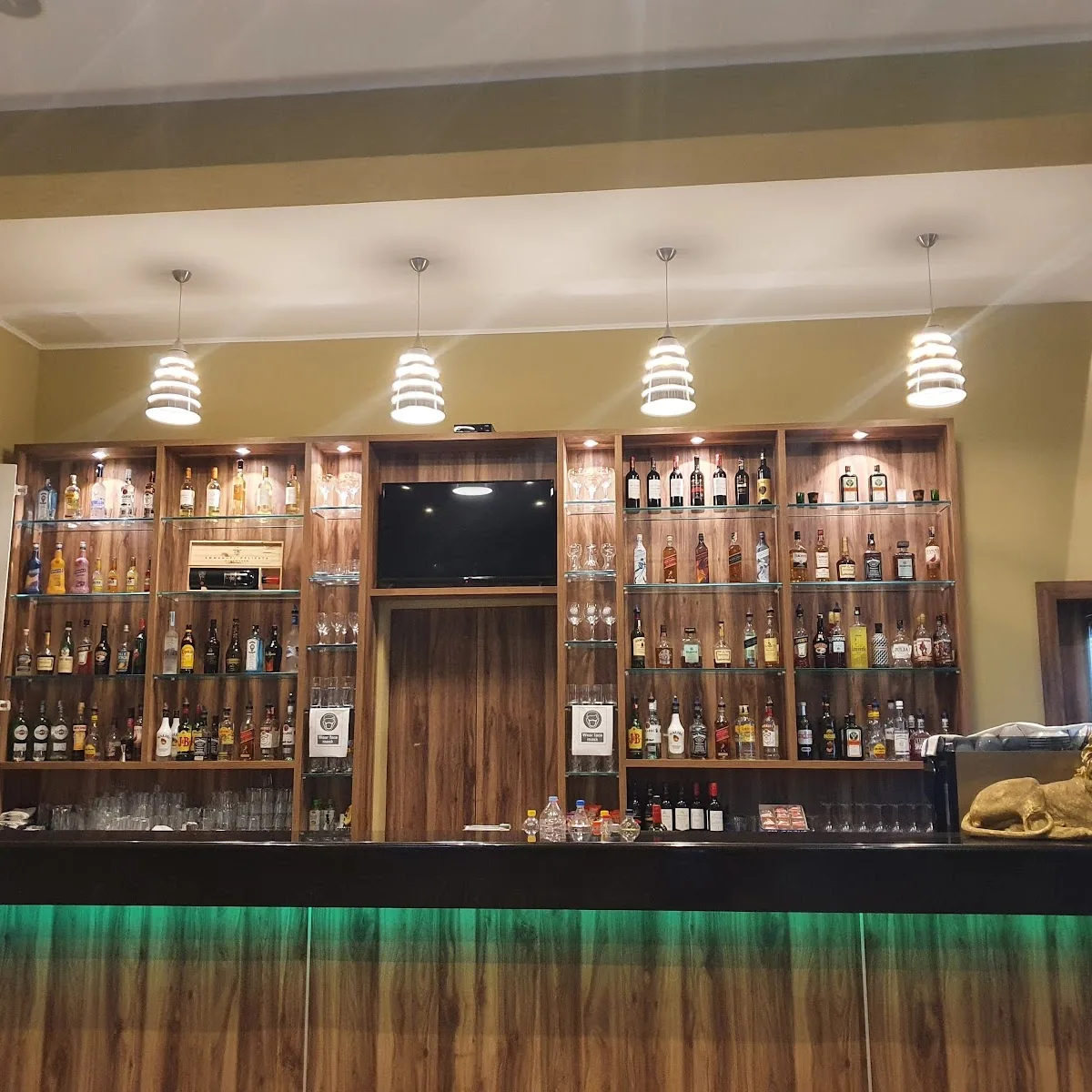 Sannat Lions Football Club — 21, Pjazza Santa Margerita, Sannat, Malta