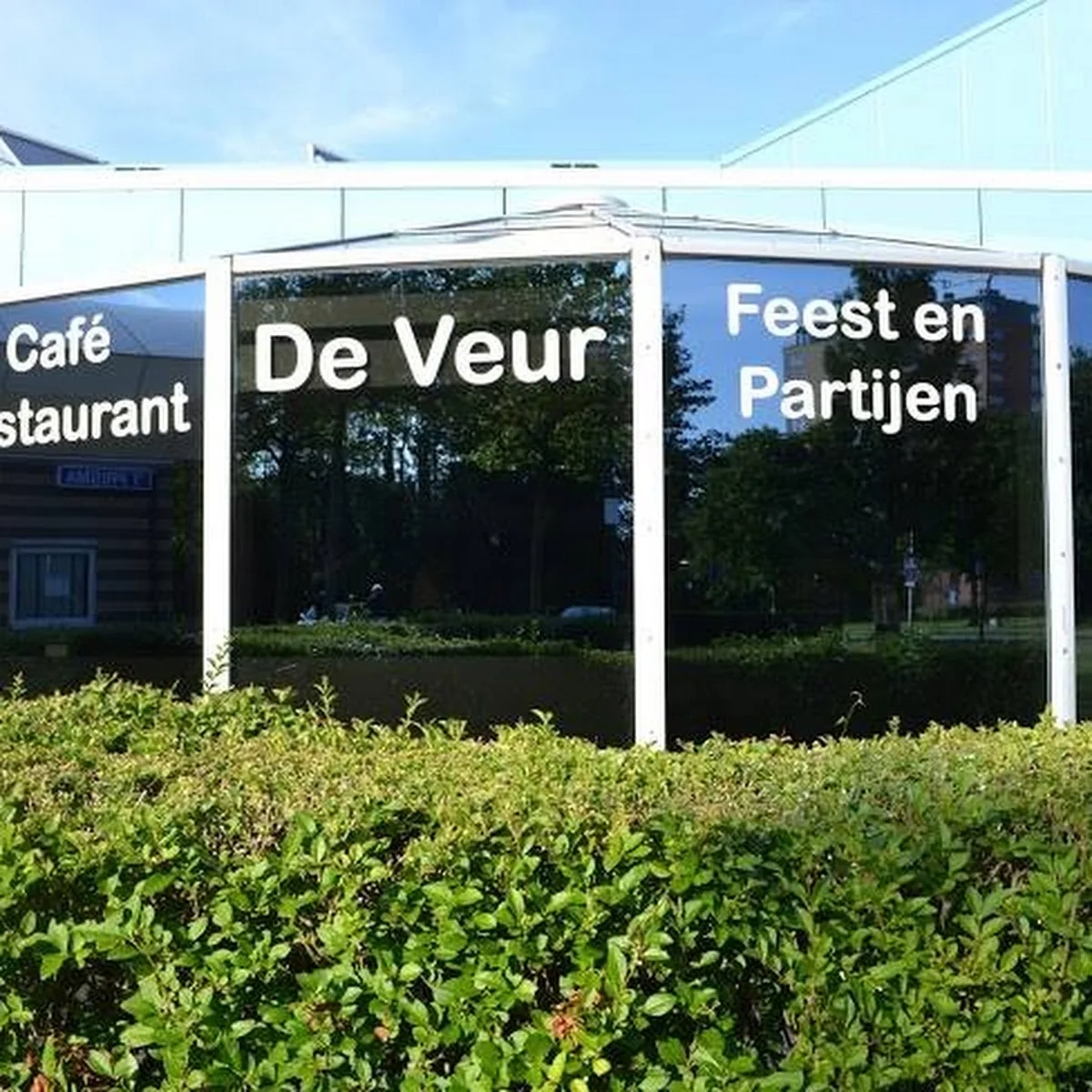 Café Restaurant De Veur — Prismalaan 40, 2718 CX Zoetermeer, Netherlands