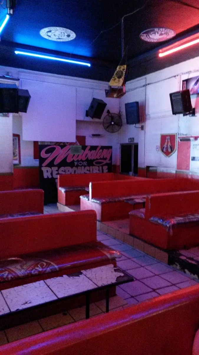 Mabaleng Stoner’s Corner Club gallery 2
