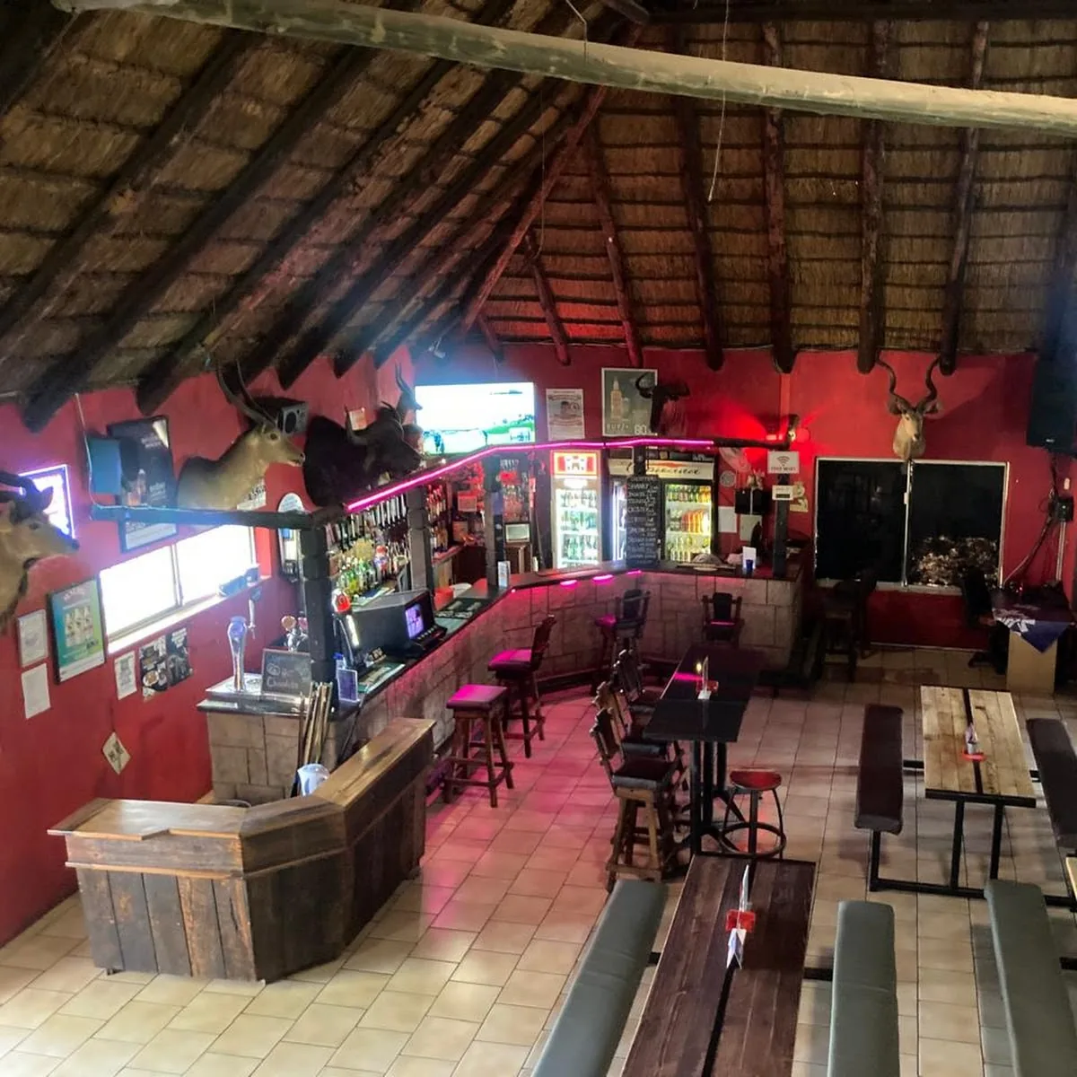 Tropicana Sport’s Lounge & Lodge — R104, Hartbeespoort, 0216, South Africa