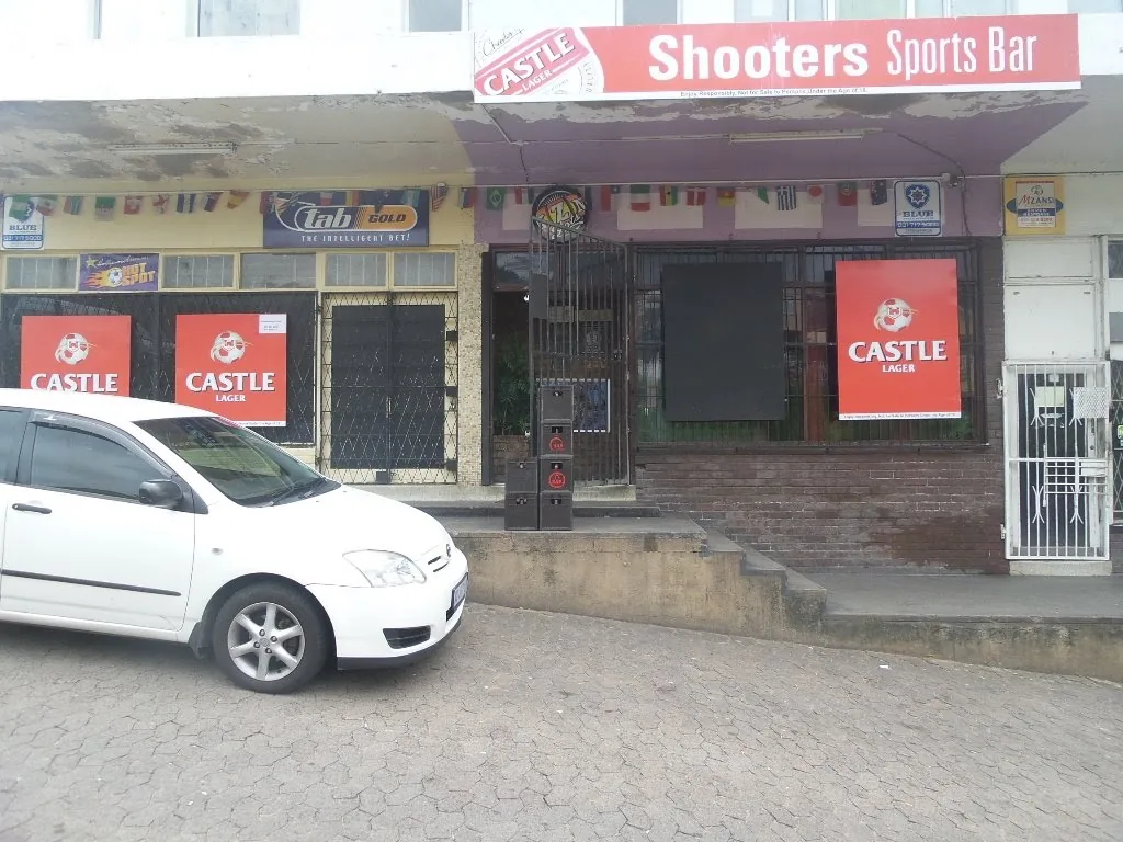 Shooters Sports Bar gallery 3