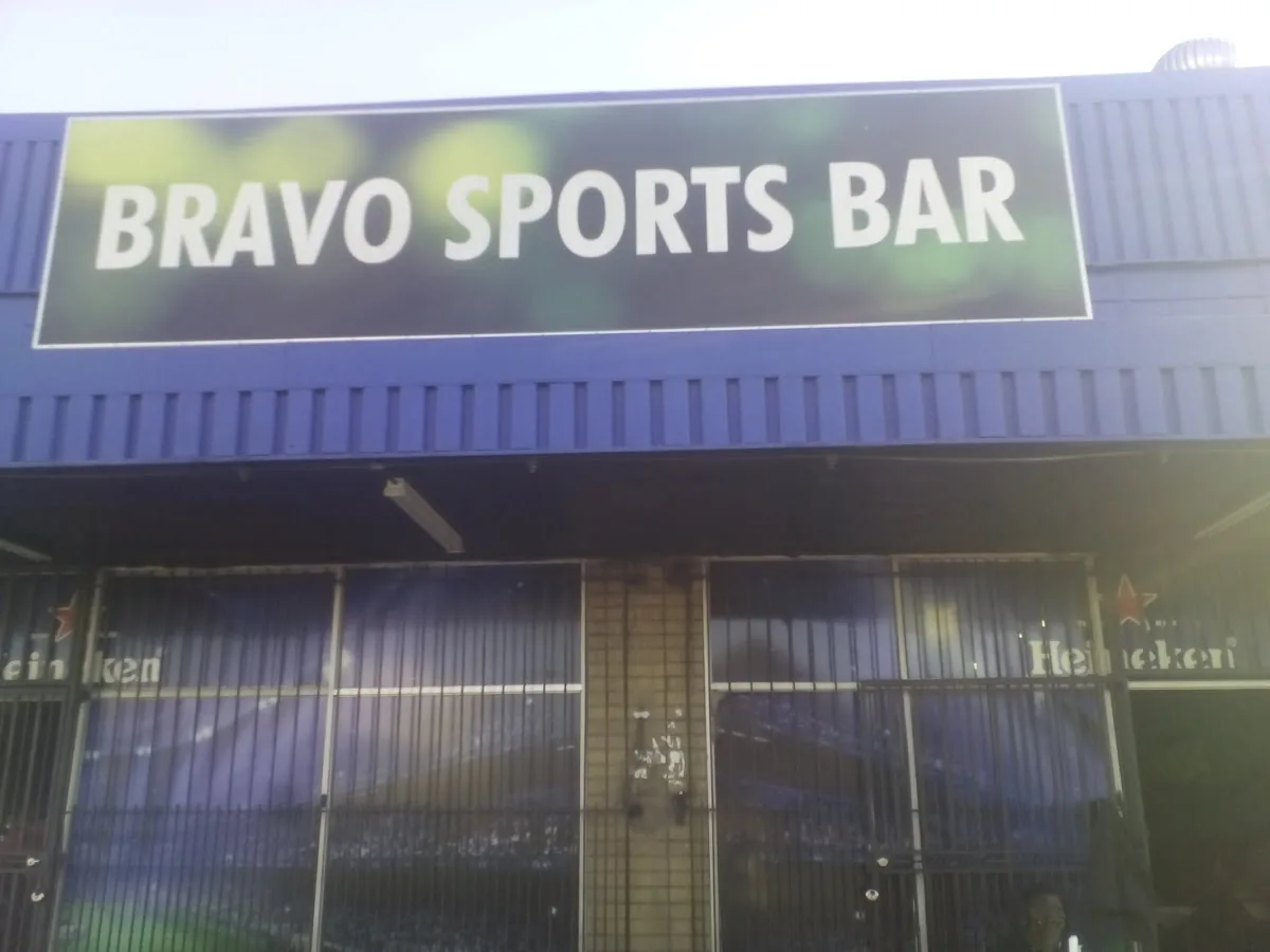 Bravo Sports Bar gallery 2