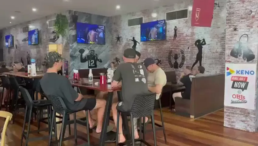 OBJ’s Sports Bar gallery 3