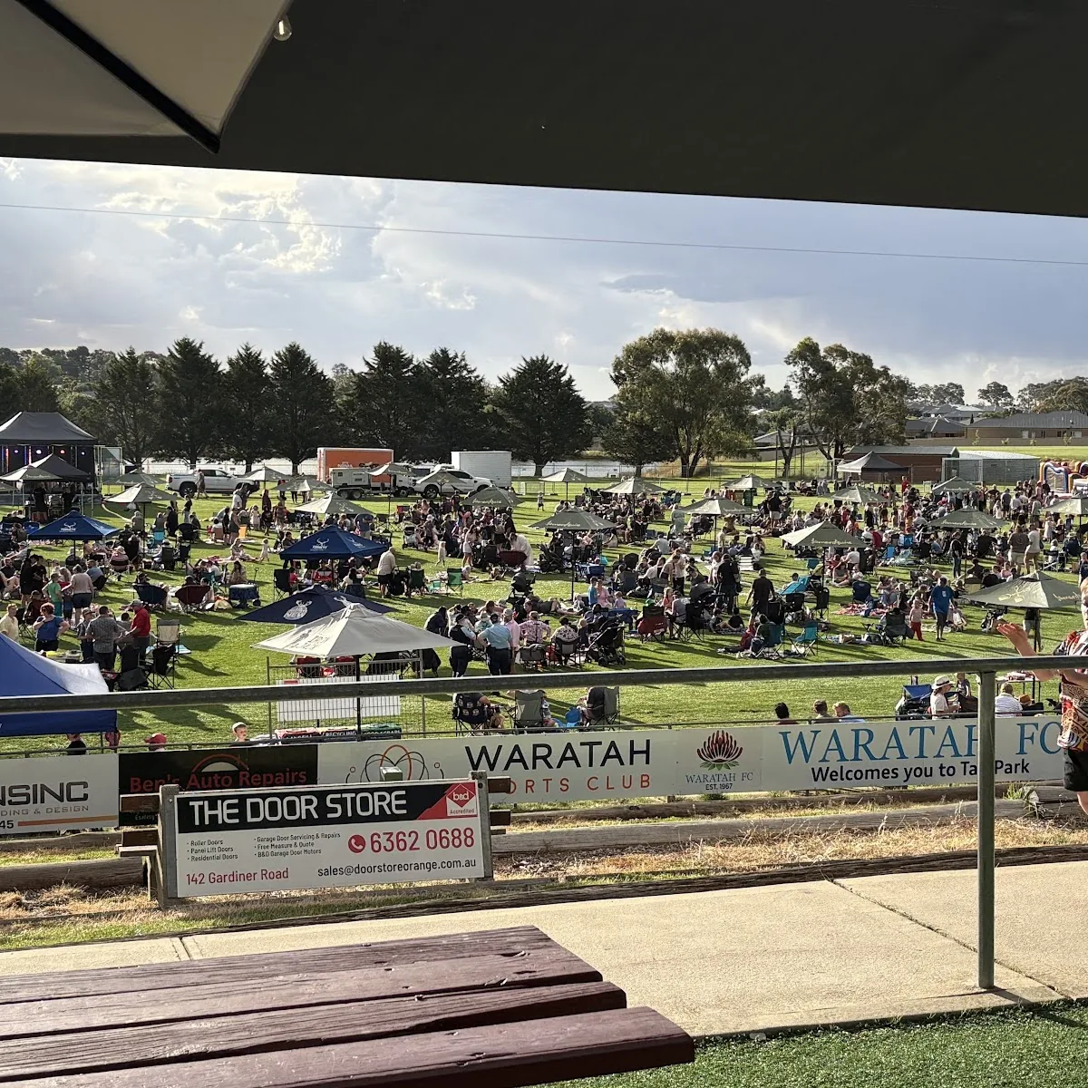 Waratah Sports Club — 34 Telopea Way, Orange NSW 2800, Australia