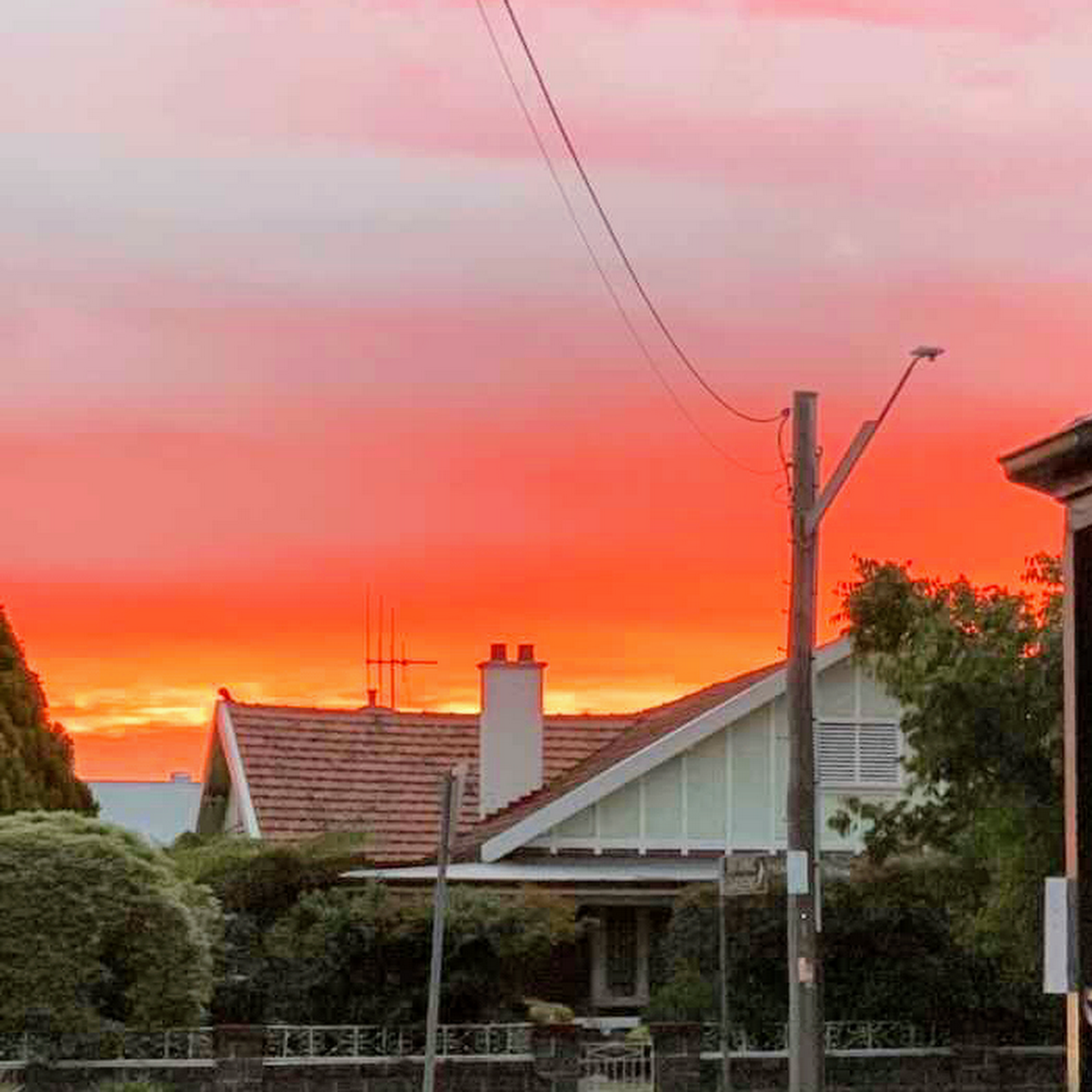 TAB Gladstone Hotel, Orange — 71 Byng St, Orange NSW 2800, Australia