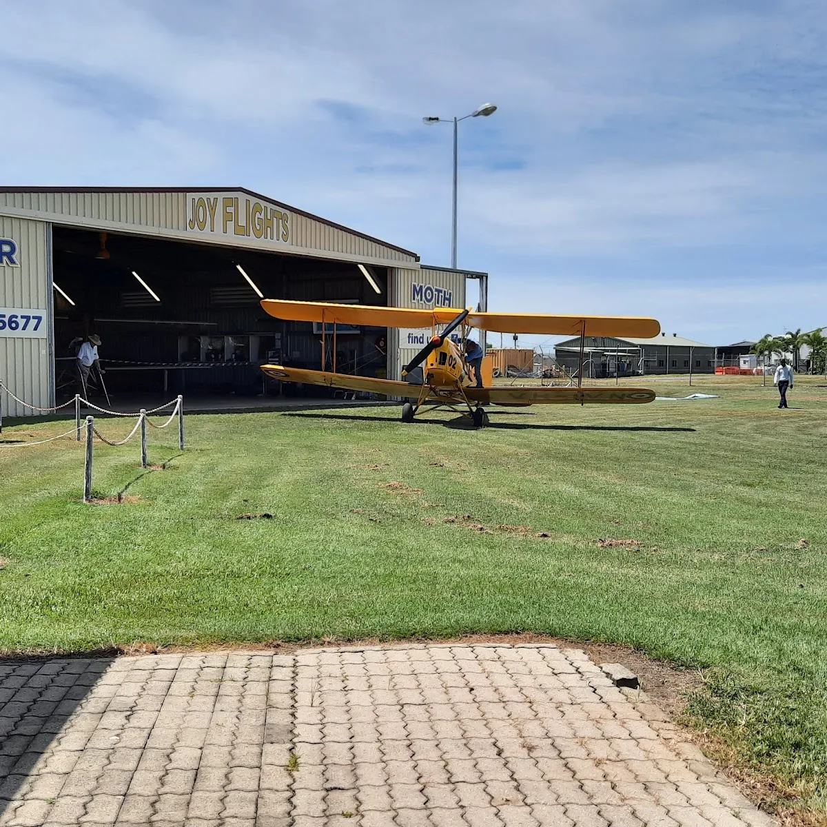 Mackay Aero Club — 34 Casey Ave, South Mackay QLD 4740, Australia