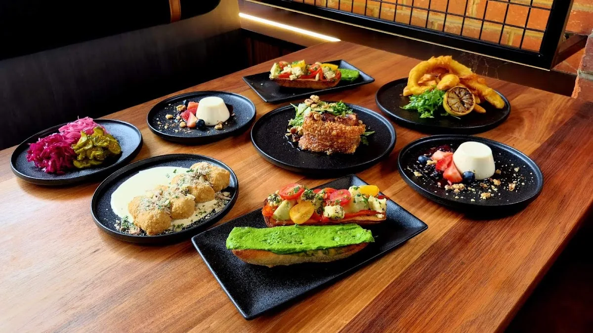 Hobart Workers Club gallery 3