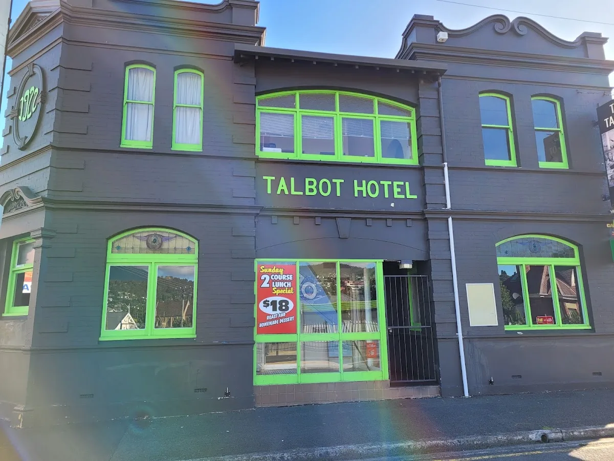 Talbot Tavern — Cnr Roope St and, 131 New Town Rd, New Town TAS 7008, Australia