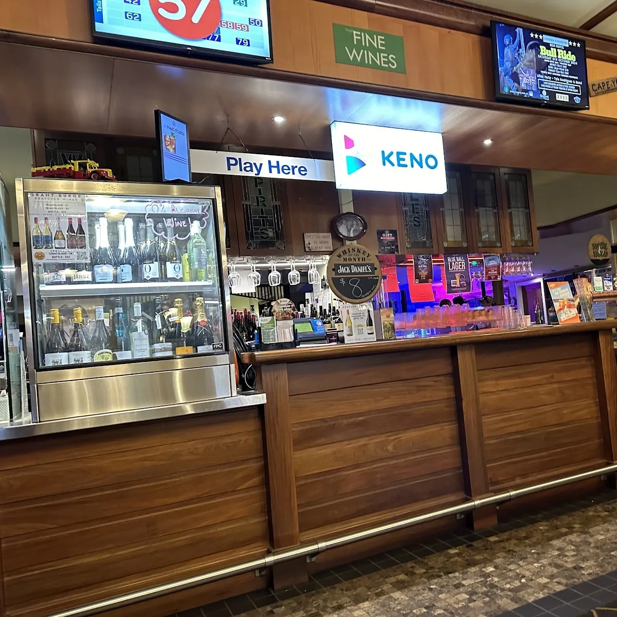 The Gem Hotel — 287 Stapylton Jacobs Well Rd, Alberton QLD 4207, Australia