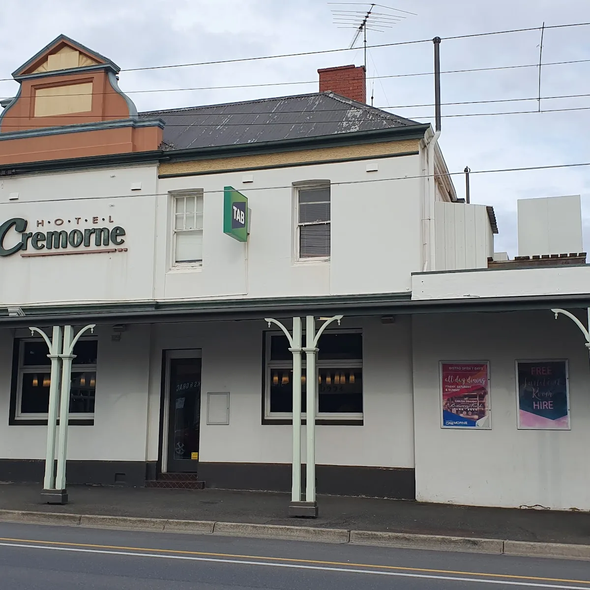 The Cremorne Hotel — 336 Pakington St, Newtown VIC 3220, Australia