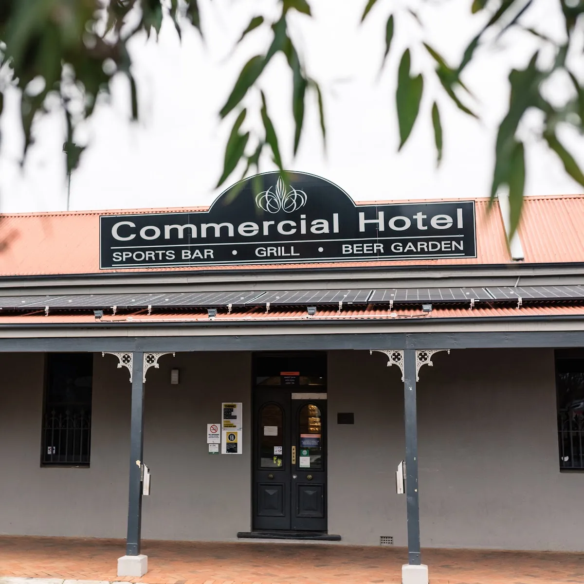 Commercial Hotel Dubbo — 161 Brisbane St, Dubbo NSW 2830, Australia