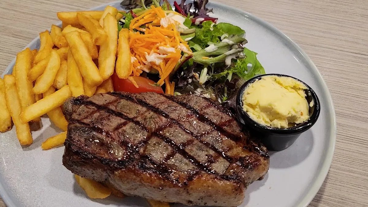 Phillip Island RSL Sub Branch – Lone Pine Bistro gallery 3