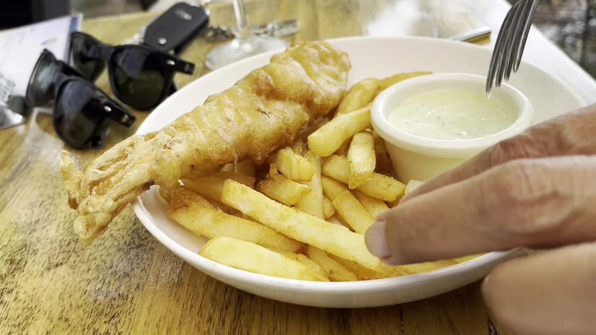 Surf Club Palm Cove gallery 3