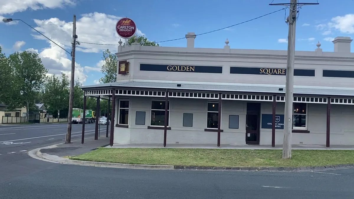 Golden Square Hotel gallery 2