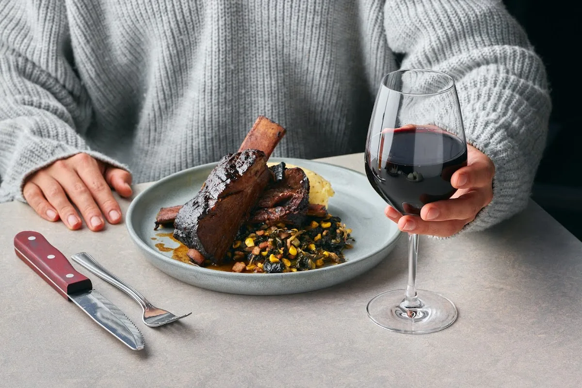 Golden Point Hotel gallery 3