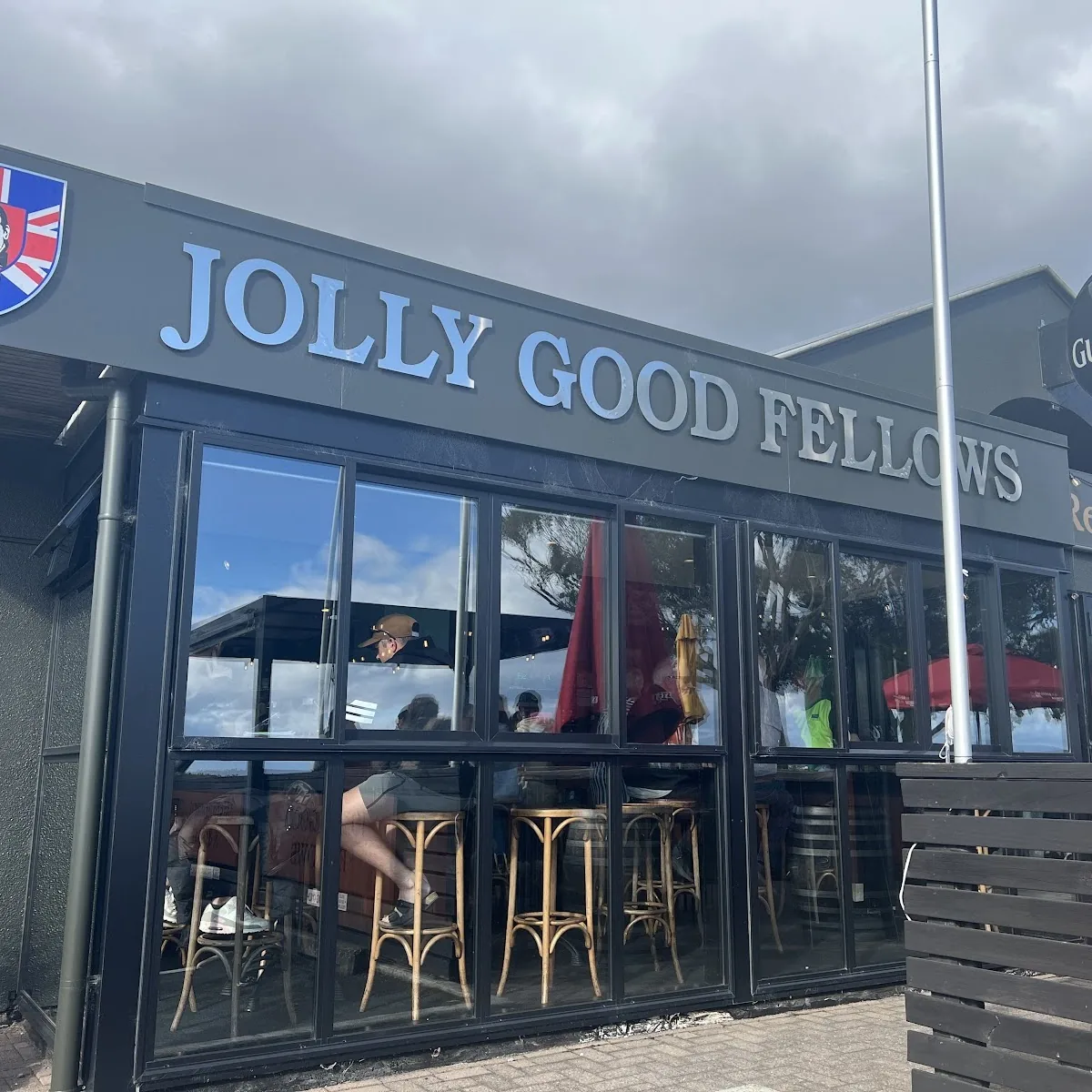 Jolly Good Fellows — Lake Terrace, Taupō 3330, New Zealand