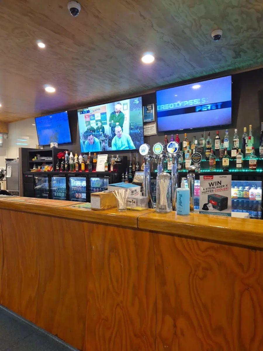Scotty’s Sports Bar gallery 3