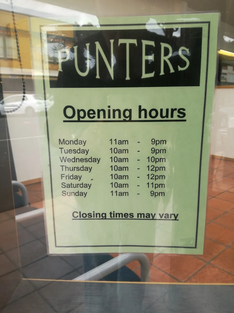 The Punters Sports Bar — 719 Pollen Street, Thames 3500, New Zealand