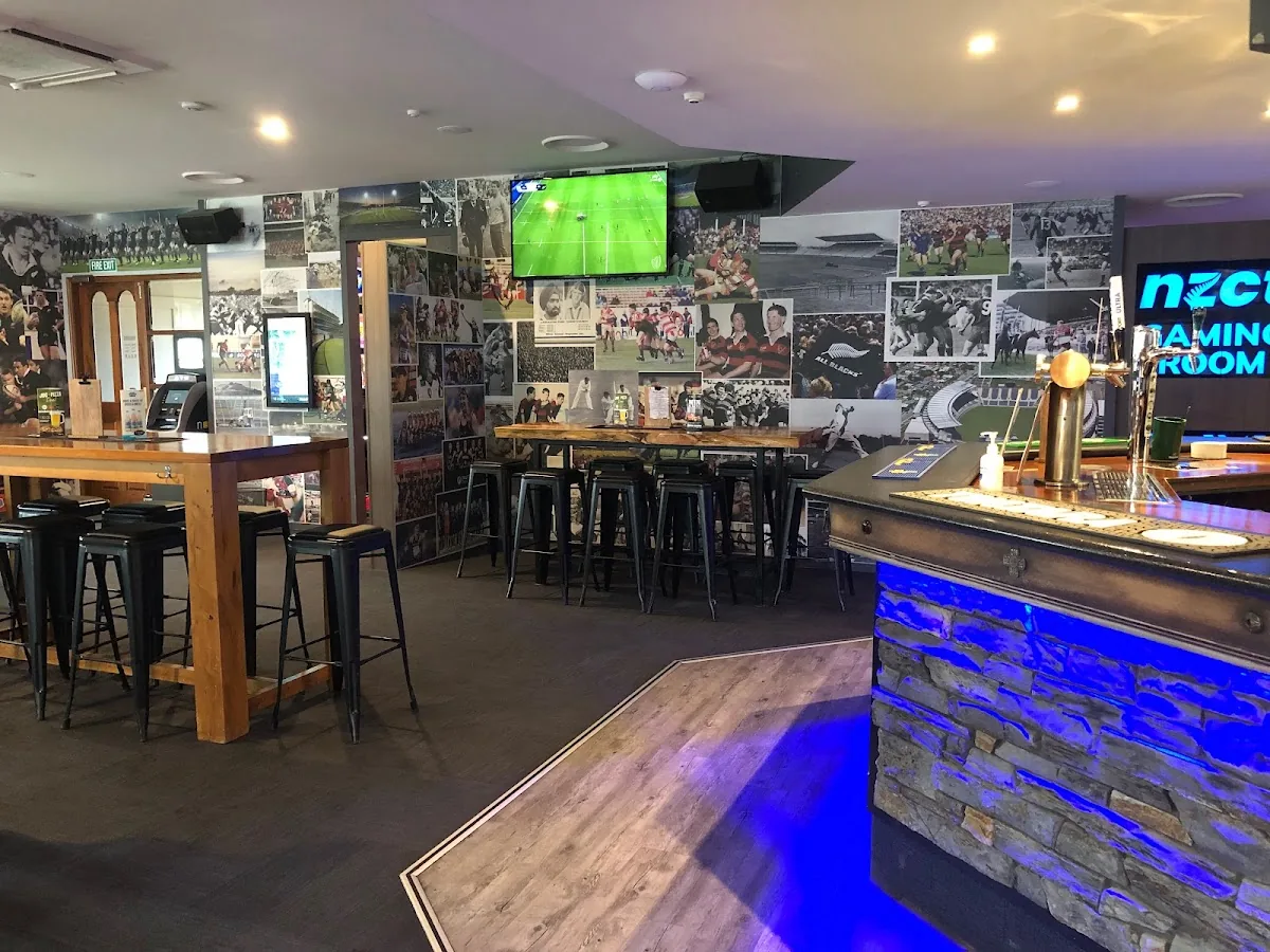 The Fitz 2 Sports Bar gallery 2