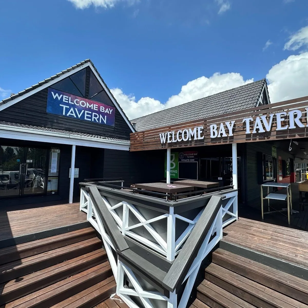 Welcome Bay Tavern — 250 Welcome Bay Road, Welcome Bay, Tauranga 3112, New Zealand