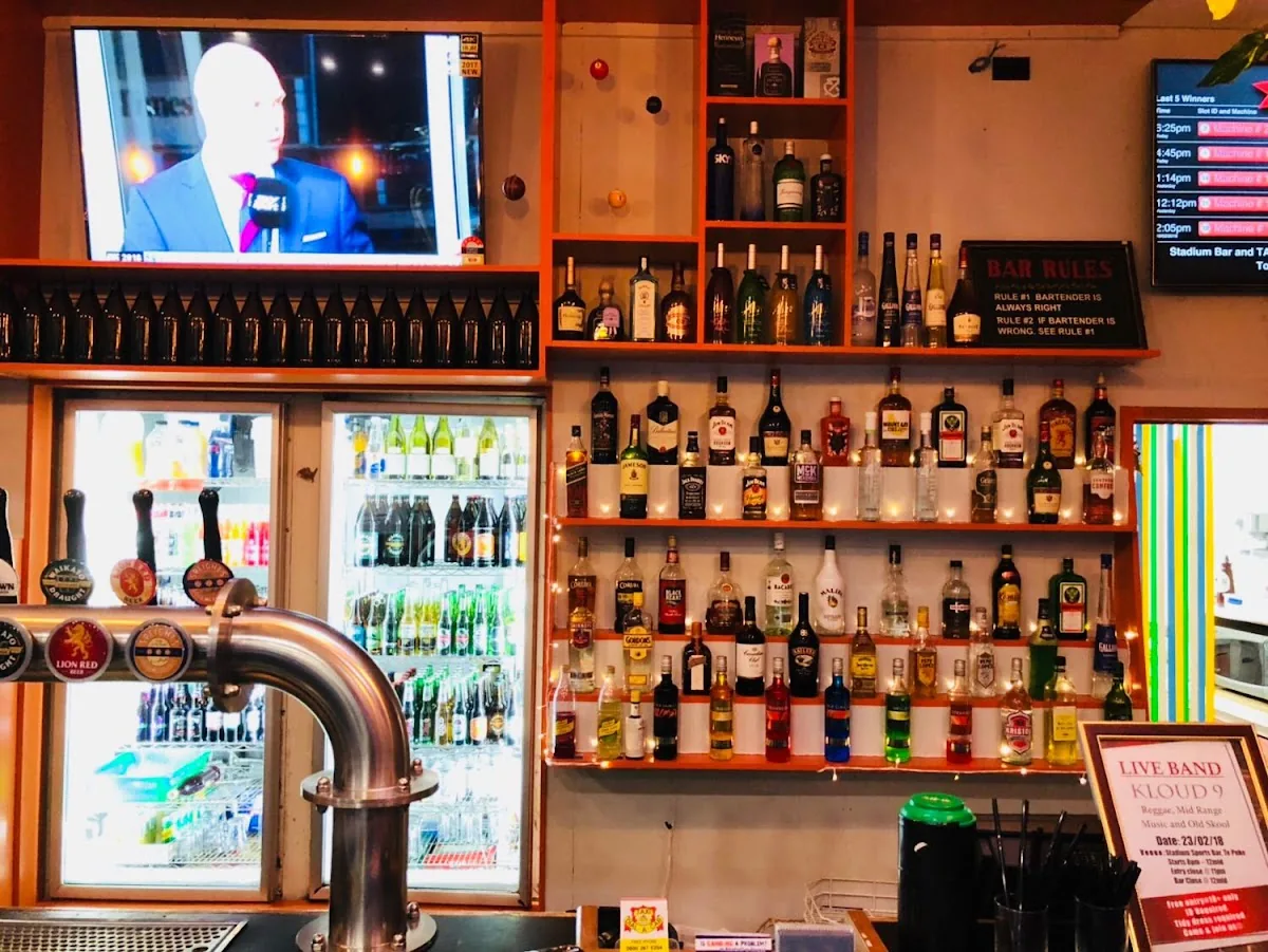 Stadium Sports Bar gallery 2