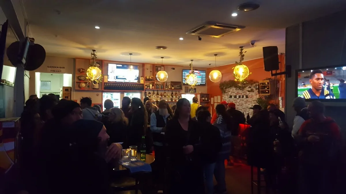 Stadium Sports Bar gallery 3