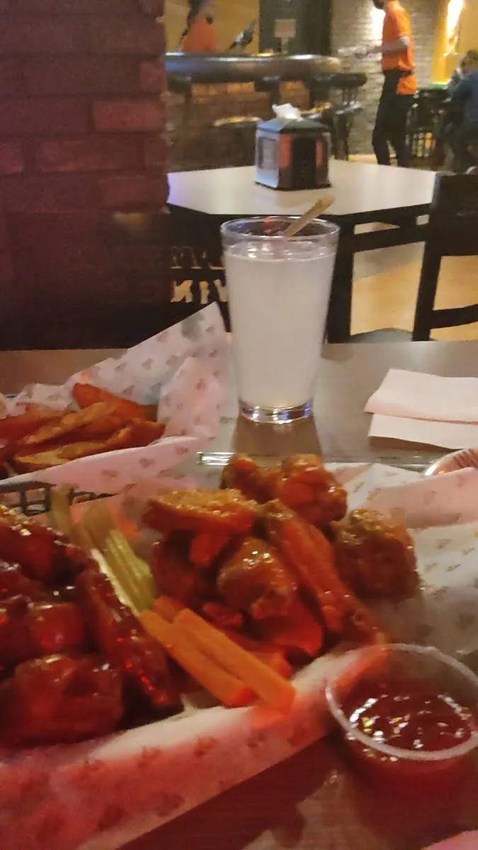 Chiltepino’s Wings gallery 2
