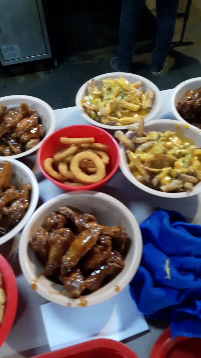 Buffet de Alitas gallery 3