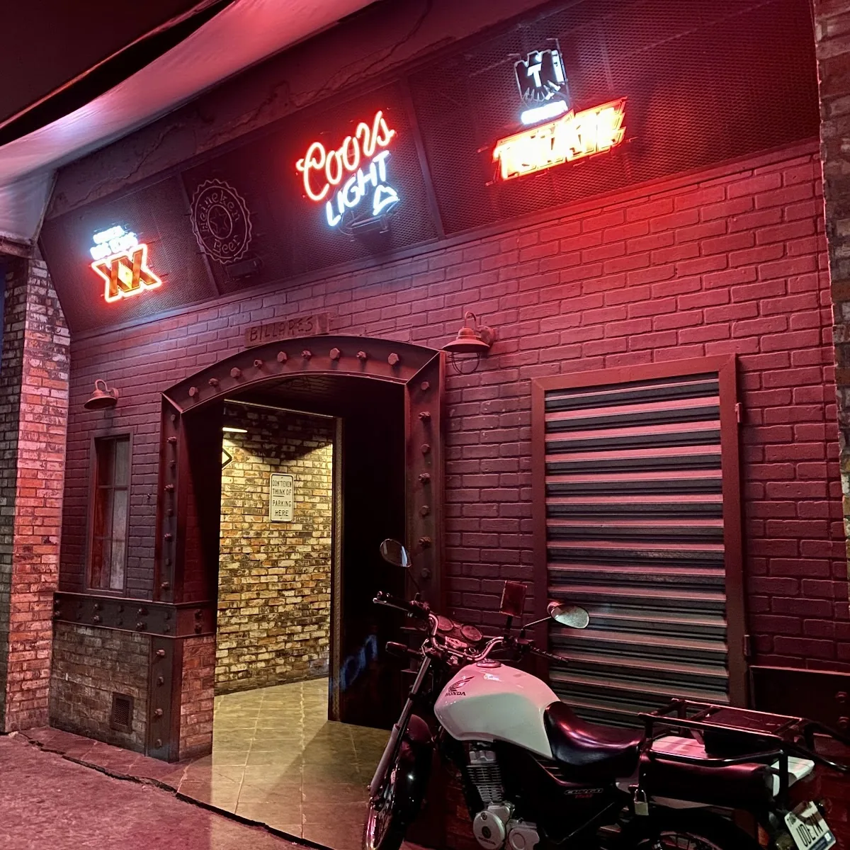 Billares Romero — Calle Cuarta, Unión, Tijuana, Baja California, Mexico